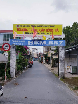 Bán đất 42.2 m2 ngay góc hẻm 557 Trần Quang Diệu