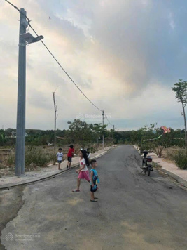 Đất nền giá rẻ sổ riêng thổ cư sát QL1A, trường IGC Trịnh Hoài Đức chỉ 1 tỷ 150/nền. LH 0799 216 799