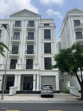 Nhà phố Manhattan Glory 144m2 Giá Thấp nhất thị trường bán nhanh 20 tỷ