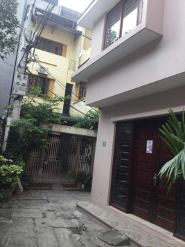 Tôi cần bán nhà phân lô 5 tầng khu tập thể bệnh viện Hà Đông