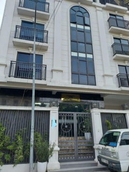 Bán nhà riêng tại đường Võ Chí Công dt: 135m2, giá: 25.5 tỷ. Tây Hồ