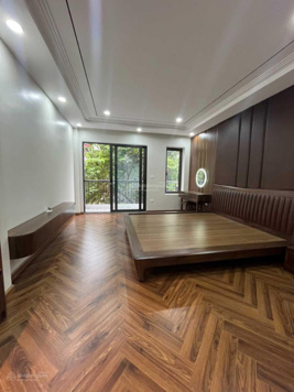 Siêu phẩm mặt phố Kim Quan Thượng 7 tầng thang máy, MT 7 m, cho thuê 600 Tr/năm, 110m2, gía 27,5 tỷ