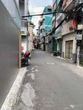 Chính chủ bán nhà quận Phú Nhuận CHDV 5 tầng