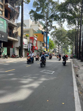 Nhà mới MT Ngô Quyền Quận 5. (4,6 x 17m) 3 lầu giá 21,5 tỷ