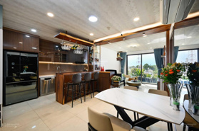 Kẹt tiền bán gấp căn hộ Oriental Plaza, Tân Phú DT 83m2 2PN, giá 3.4 tỷ, LH: 0939 586 674 Thanh Tùng