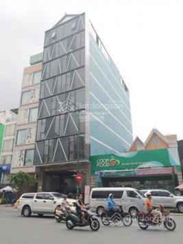 Gia đình đi nước ngoài cần bán gấp nhà 2 mặt tiền đường Lũy Bán Bích Q. Tân Phú DT: 8x27m cấp 4