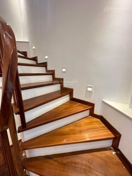 Duy nhất 1 nhà mới nhất tại Vân Canh - Hoài Đức, diện tích 30m2, 20m ra đường ô tô, giá 4.55 tỷ VNĐ