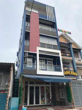 Bán 2 căn nhà mặt tiền Nguyễn Thị Định, phường Bình Trưng Tây quận 2 diện tích 11x26m LH 0915 698 839