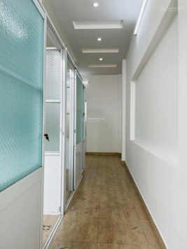 Kẹt bank, bán nhà riêng đường 3/2 Q10. 6x19. 6 phòng, đường 6m thông, 12,9 tỷ. Chủ cần bán gấp