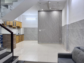 Nhà đẹp chính chủ khu siêu thị Aeon - đường Bờ Bao Tân Thắng