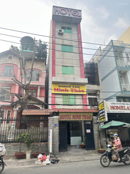 Khách sạn 143 Nguyễn Suý kế chợ Tân Hương 4x30 5 tầng đang cho thuê 50tr/tháng