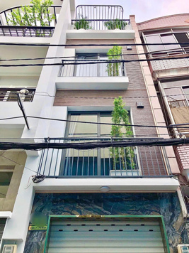 6tỷ280 - Nhà ngay chợ Phạm Văn Hai, Tân Bình - hợp đồng thuê 23tr/tháng - 64m2 hẻm 6m oto