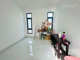 Bán nhà 4 tầng ngay gần chợ Tân Hương, 79m2, nhỉnh 6tỷ (còn bớt)