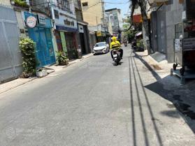 Thật 100% hẻm 8m thu nhập 38 triệu/tháng 15 phòng. 4.5x16m. Vuông CN: 70m2 CMT8 ngay Quận 10