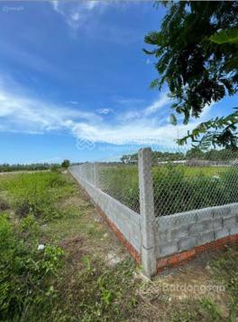 Đất mặt tiền Duyên Hải, xã Long Hòa, huyện Cần Giờ, tổng diện tích 2454m2, giá bán 26tr/m2