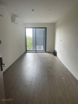 Bán nhanh Studio tòa P2, DT 27m2, ban công TB, giá 1,67 tỷ, nguyên bản CĐT