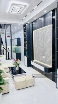 Thanh Nhàn, nhà đẹp đón tết, dân xây, khung cột chắc chắn, ngõ rộng. 35m2 x 5 tầng. Giá 6,25 tỷ