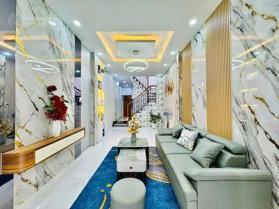 Bán nhà riêng ở Tăng Bạt Hổ, Q5. Chỉ với 3Tỷ 450/ 62m2 đang cho thuê 14tr/ tháng. LH 0909 867 347