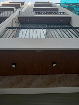 Chỉ 9.59 tỷ, Nhà mới 50m2, 6 tầng, gara, thang máy, ô tô tránh, gần hồ Thạch Bàn, Long Biên.