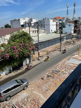 Gia đình cần bán căn nhà mới 377 Chu Văn An , P12 , Q Bình Thạnh