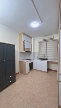 Bán nhà Phố Hào Nam, Ngõ Vinfast VF3 tránh, Dân trí văn minh, 50mx5T, Giá: 12.2 Tỷ, Lh: 0396935190.