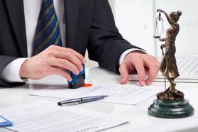 Những loại hợp đồng nào bắt buộc phải làm tại văn phòng công chứng?