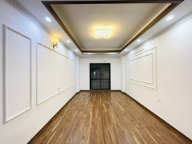 Bán nhà Khâm Thiên 35M2 x 5 Tầng mới cứng MT 3.8m Giá nhỉnh 6 tỷ LH: 0963989690