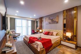 Siêu phẩm căn hộ 2 phòng ngủ Mipec Xuân Thủy. Giá 6,4 tỷ, DT 77,5m2 và 2VS. LH 0978 965 831