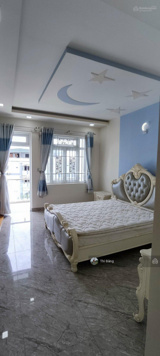 Nhà mới (4.2x12m), hẻm ô tô 7 chỗ vào tận nhà khu yên tĩnh đường Nguyễn Xí P13 Quận Bình thạnh