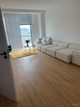 Penhouse sân vườn riêng sổ sẵn ngay trung tâm thương mại Gigamall. Ngoài ra có rổ hàng 2 - 3PN