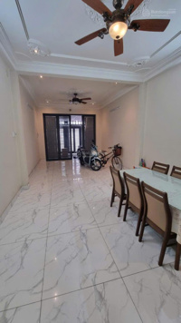 Bán nhà đường Số 1 KDC Bình Hưng nhà đẹp 3 tầng 2 mặt tiền trước sau đất 4mx23,8m giá thương lượng