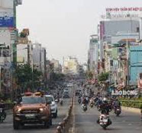 Bán gấp nhà D2 - Nguyễn Gia Trí P25 Q Bình Thạnh HĐT: 50 triệu/tháng DT: 8x20m, giá bán: 28 tỷ