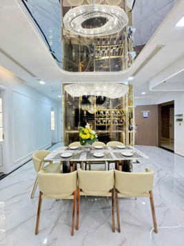 Bán Tân Cảng 2PN 82m2 6.3 tỷ, 2PN 89m2 9,2 tỷ, 3PN 106m2 10.5tỷ, 4PN 150m 18,1ty Call 0937 600 779