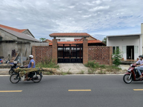 Bán đất mặt tiền biển Mỹ Khê Tịnh Khê, Quảng Ngãi - giá 3,8 tỷ, diện tích 273m2 hướng Đông