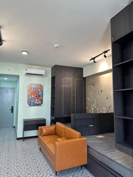 Bán nhà 8 tầng mặt tiền Huỳnh Tấn Phát doanh thu 200tr/tháng ngay khu chế xuất Tân Thuận quận 7