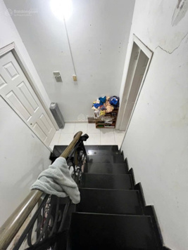 Không có căn thứ 2, Nguyễn Gia Trí nối dài, 43m2, 3 tầng, ngang 4m, nở hậu đẹp, HXH tới nhà