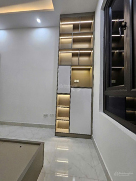Bán nhà Lê Trọng Tấn, 6 tầng 50m2*MT 4,5m, thang máy chạy vèo vèo, ô tô đỗ cửa