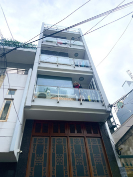 HDT 45tr/tháng - HXH 5m đường Nguyễn Thái Bình Q1 - DT: 4x16m - Kết cấu: 5 tầng - Giá: 13,7 tỷ