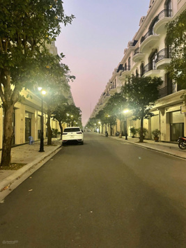 Cần bán căn Sao Biển 55m2 hoàn thiện giá 7.9 tỷ, LH 0961 694 919