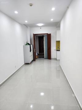 Cần bán căn hộ 8x Plus 63m2 2PN 2WC giá 2.450 tỷ đã có sổ hồng