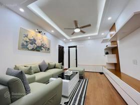 Nhà em muốn bán căn hộ chung cư Nghĩa Đô - DT 50m2 ( 2PN) và 96m2 ( 3PN) - Nhận nhà được ngay