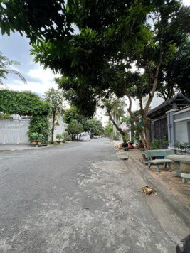 Hoa hồng 1%. Chính chủ cần bán Lô Đất 2MT trong khu Biệt Thự hạng sang compound View Sông Sài Gòn