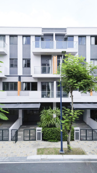 Chính chủ cần bán nhanh nhà sân vườn Lovera Premier đã có sổ hồng