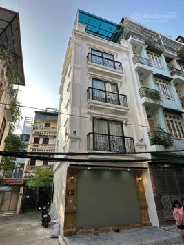 Chính chủ cho thuê căn góc 3 mặt thoáng Hoàng Cầu - Thái Hà, 8 phòng sử dụng, DT 80m*5 tầng, 23tr