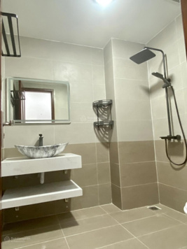 Cho thuê nhà mặt phố Phan Chu Trinh, vị trí đắc địa, 5 tầng, 60m2, mặt tiền 5m, 80tr/th, 0903 280 064