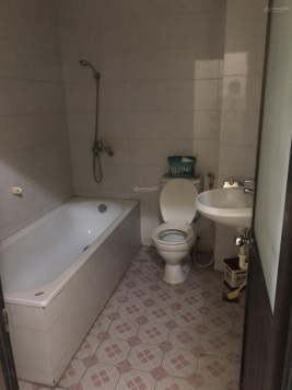 Cho thuê nhà riêng 70m2*4 tầng tại Dương Quảng Hàm, Cầu Giấy, ở, làm văn phòng công ty