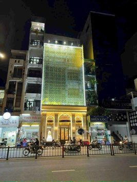 Rẻ nhất Hai Bà Trưng - Cần bán gấp. MT 4,2x22m - XD 4 tầng - Cho thuê 170 triệu/tháng - Giá 37 tỷ