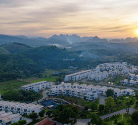 Bán nhanh căn góc view hồ cảnh quan và sông Thiên Nga giá chỉ 5,8tỷ thu về, sẵn nhà hoàn thiện