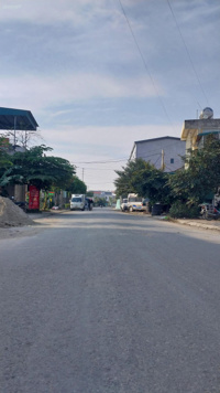 Chính chủ cần tiền bán nhanh lô đất tại thị trấn Quán Lào - Yên Định