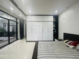 Bán biệt thự có hồ bơi 4PN, 5WC, 300m2 tại Bàu Năng 1, Liên Chiểu, Đà Nẵng, giá ưu đãi 10.8 tỉ